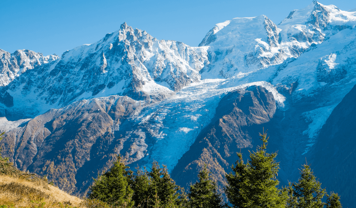 Découvrez ces 10 sentiers parfaits pour une randonnée alpine inoubliable
